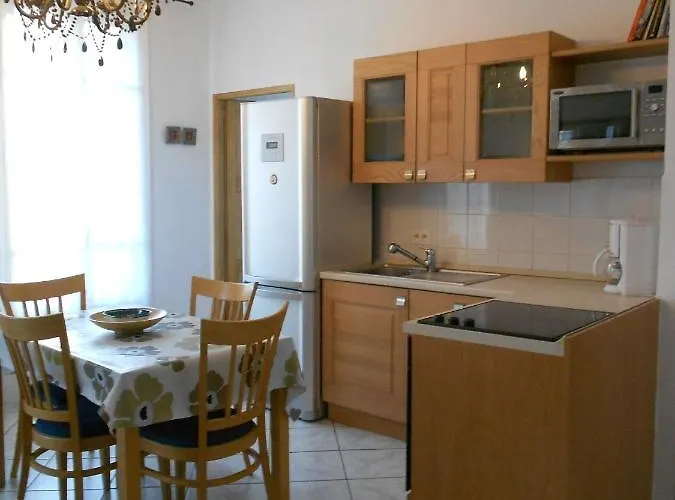 Apartman Beau 3 Pieces Proche Centre *